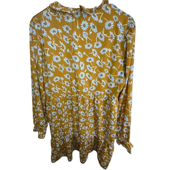 Boohoo Floral Pattern Button Up Lightweight Long Sleeve Midi Dress - Picture 4 of 5